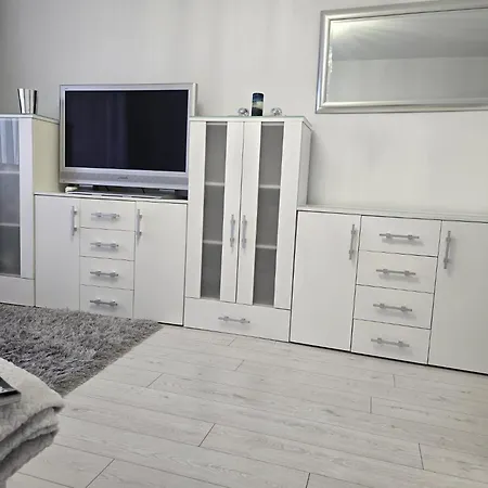 Sloneczne Mieszkanie Wsrod Zieleni Cracóvia